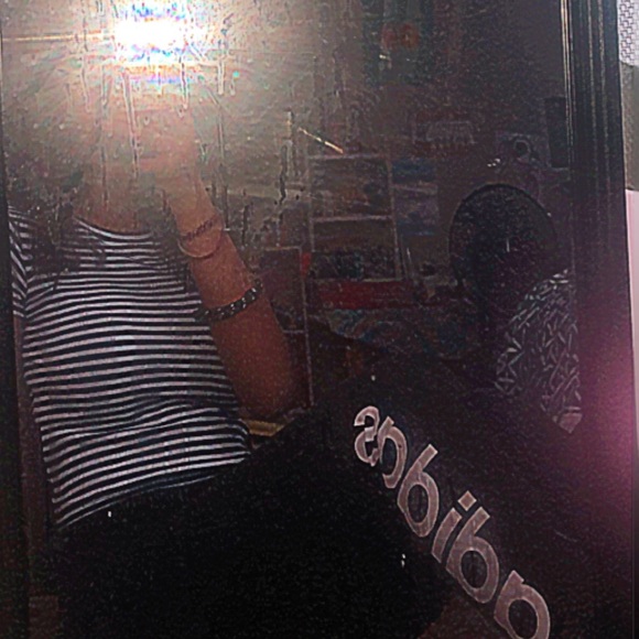 Meet your Posher, Chloe - Picture 1 of 1